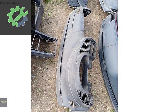 Infiniti G Torpido çıkma parça