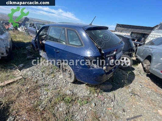 Skoda Fabia Kapı Çıtası çıkma parça