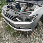 Volkswagen Passat 2007-2024 Çıkma Far