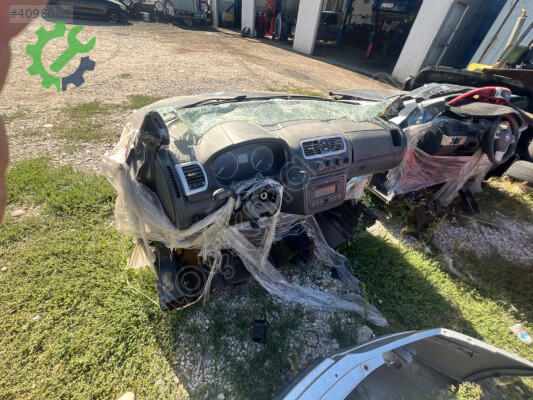 Skoda Fabia Far çıkma parça