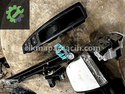 Renault Clio Sol Arka Kapı çıkma parça