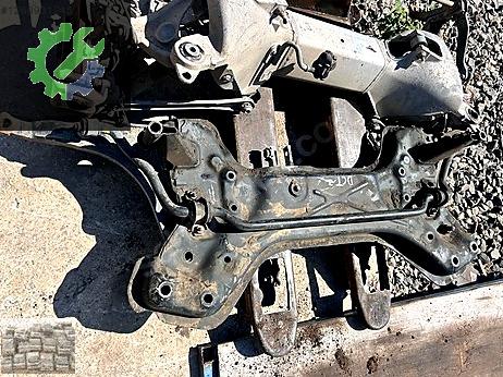 Fiat Punto Radyatör Traversi çıkma parça