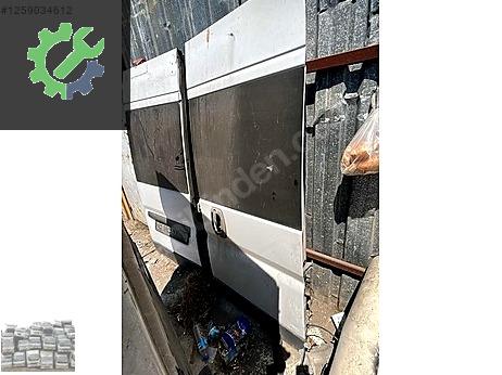 Fiat Punto Bagaj Kapağı çıkma parça