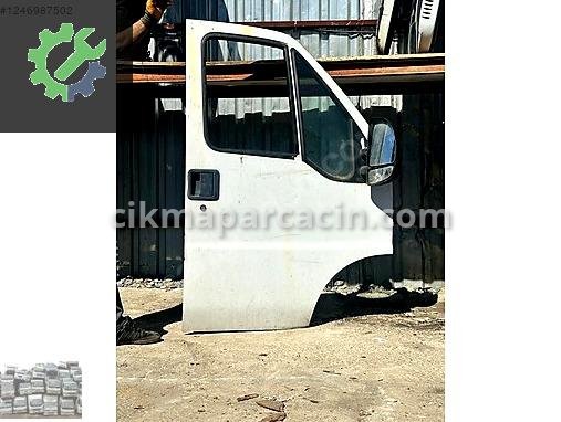 Fiat Ducato Sağ Ön Kapı çıkma parça