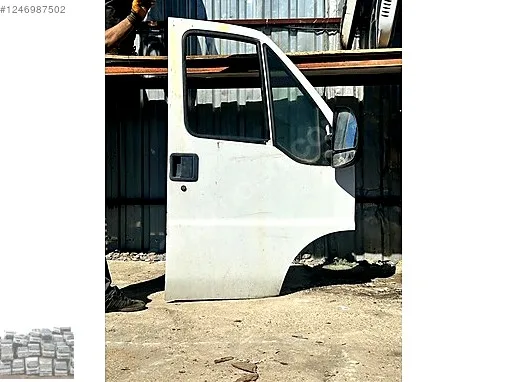 Fiat Punto Kapı Menteşesi çıkma parça