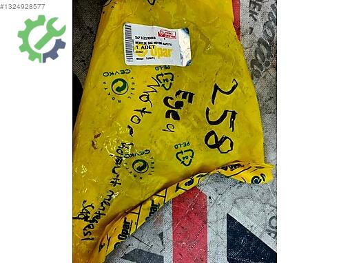 Fiat Egea Sağ Kaput Menteşesi 52122008 çıkma parça
