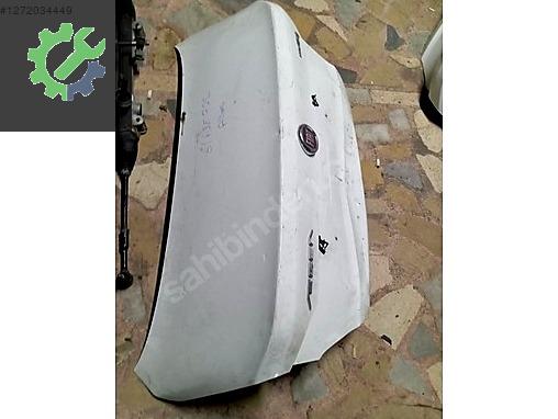 FİAT EGEA BAGAJ KAPAGİ