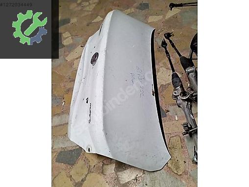 FİAT EGEA BAGAJ KAPAGİ