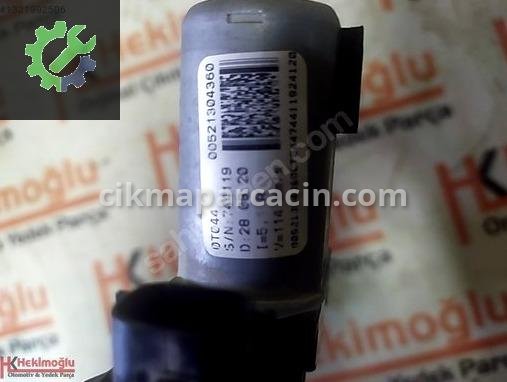 Fiat Egea Cam Krikosu 00521304360 çıkma parça