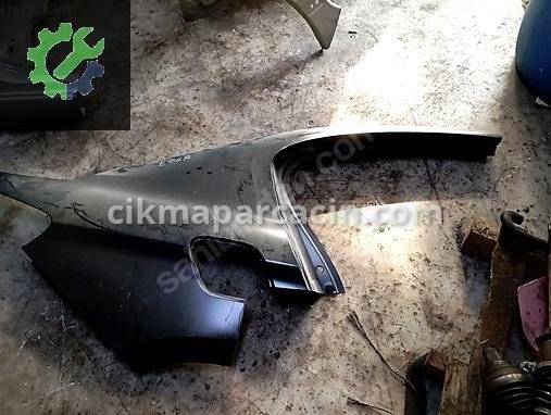 Fiat Egea Sağ Arka Çamurluk çıkma parça