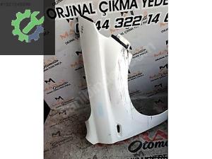 FİAT EGEA SAĞ ÖN ÇAMURLUK ÇIKMA
