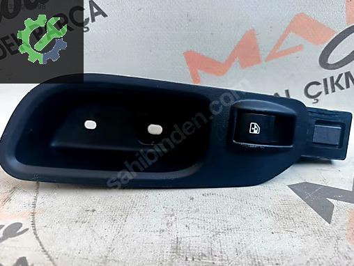 Fiat Egea Kapı (Ön Sağ) çıkma parça
