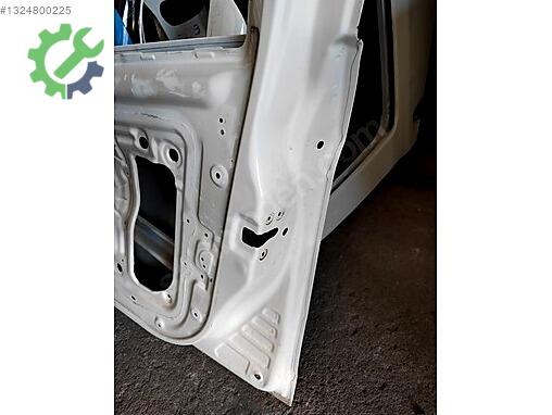 Fiat Egea Kapı (Ön Sağ) çıkma parça