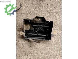 FİAT FİORİNO AKÜ ALT PLASTİĞİ ORJİNAL