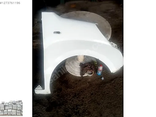 Fiat Fiorino Sağ Ön Çamurluk çıkma parça