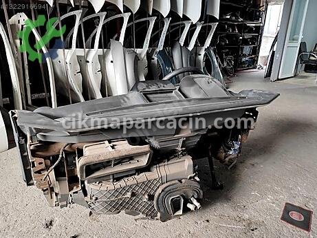 Fiat Fiorino Ön Göğüs Demiri çıkma parça