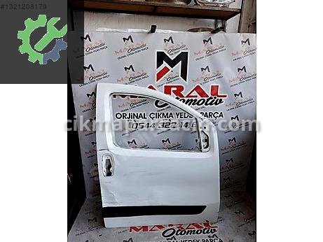 Fiat Fiorino Kapı (Ön Sağ) çıkma parça