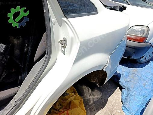 Fiat Linea Çamurluk (Arka) çıkma parça
