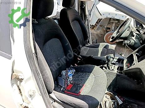 Fiat Linea Ön Koltuk çıkma parça