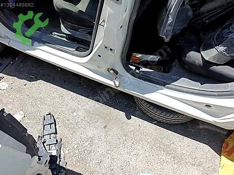 Fiat Linea Marşpiyel Sacı çıkma parça