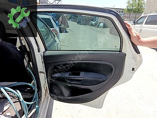 Fiat Linea Kapı (Arka Sağ) çıkma parça