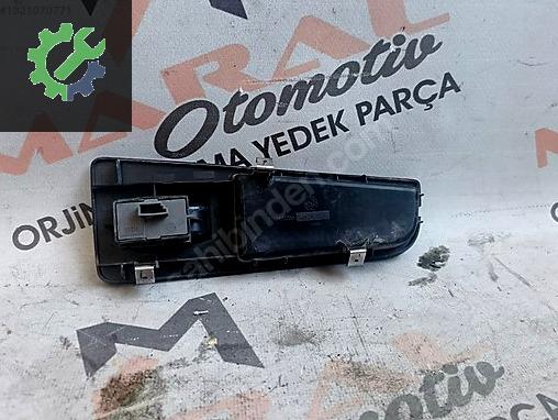 Fiat Linea Kapı (Ön Sağ) çıkma parça
