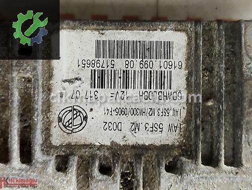 Fiat Punto Motor Beyni 51798651 çıkma parça