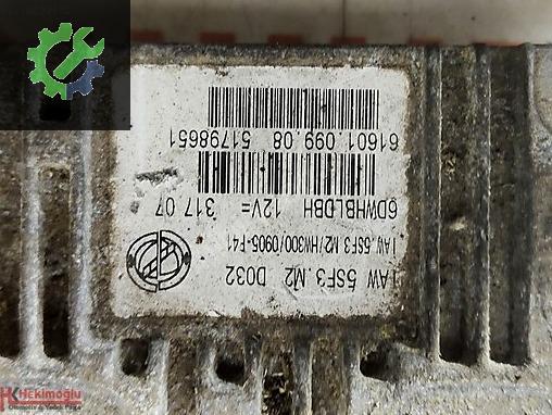 Fiat Punto Beyin 51798651 çıkma parça