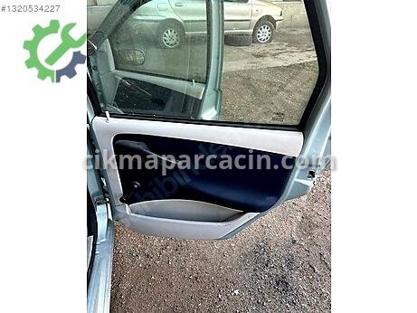 Fiat Punto Bakalit çıkma parça