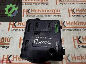 FLUENCE MEGANE 3 UHC BEYNİ 284B13208R ORJİNAL ÇIKMA