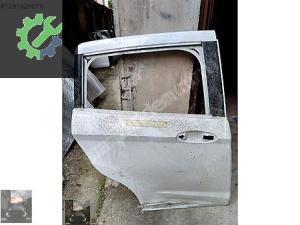 FORD BMAX SAĞ ARKA KAPI ÇIKMA ORİJİNAL