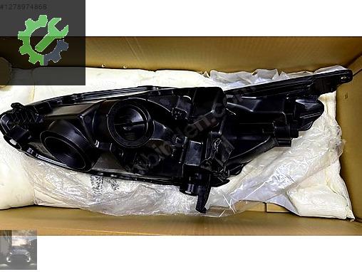 Ford C-Max Sağ Ön Far çıkma parça