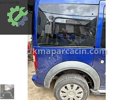 Ford Tourneo Connect Çamurluk (Arka) çıkma parça