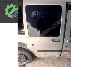 FORD CONNECT SAĞ ORTA KAPI HATASIZ