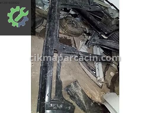 Ford Tourneo Connect Marşpiyel Sacı çıkma parça