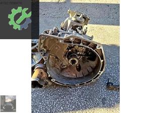 FORD COURİER 1.5 DİZEL MANUEL ŞANZIMAN 6 İLERİ DÜŞÜK KM