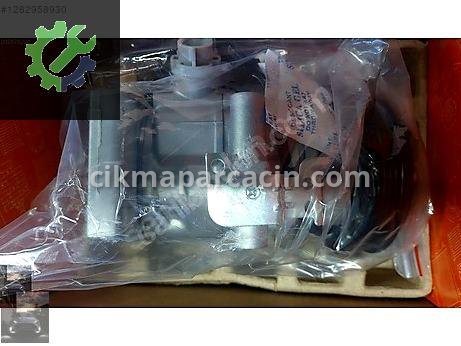 Ford Courier Klima Kompresörü çıkma parça