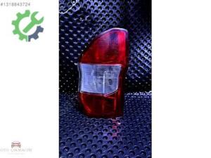 FORD COURİER SAĞ STOP