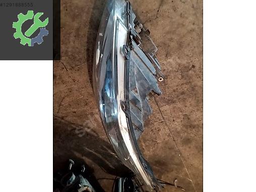 FORD CUSTOM MERCEKLİ SOL FAR