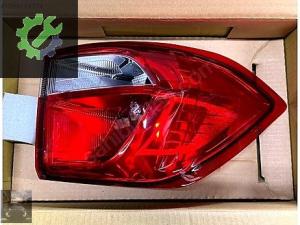 FORD ECOSPORT SAĞ STOP LAMBASI (CN15 13404 BB)
