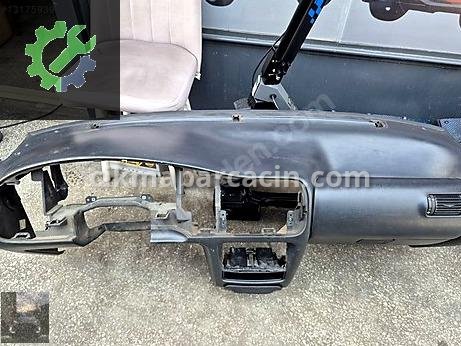 Ford Escort Torpido çıkma parça