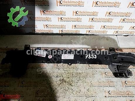 Ford Fiesta Ön Tampon Demiri çıkma parça