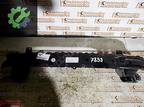 Ford Fiesta Ön Tampon 1730519 çıkma parça