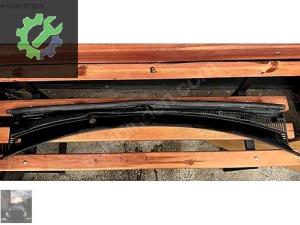 FORD FİESTA ÖN CAM IZGARASI 2002-2008 (2S61 A02228 AD)