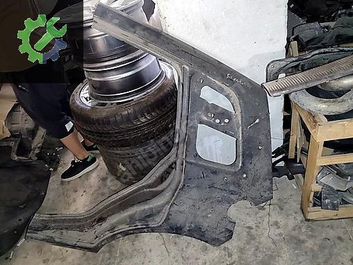 FORD FİESTA SOL ARKA ÇAMURLUK