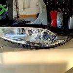 Ford Fiesta Sol Ön Far çıkma parça - ÖZGÜR OTO İSTANBUL