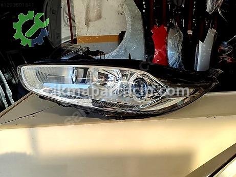 Ford Fiesta Sol Ön Far çıkma parça