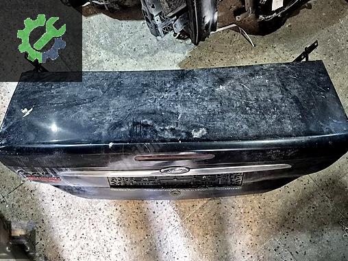 Ford Focus Bagaj Kapağı çıkma parça