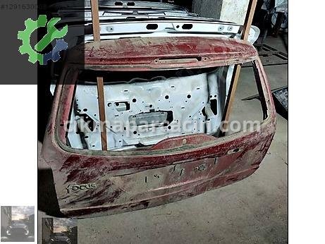 Ford Focus Bagaj Kapağı çıkma parça