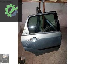 FORD FOCUS 1 SAĞ ARKA KAPI ORİJİNAL 1998-2005